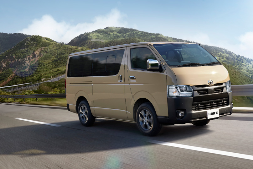 hiacecommuter_top_img03