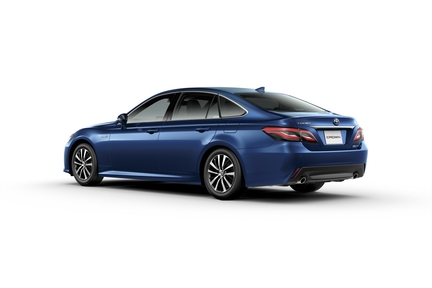 S Four“C package”(2.5Lハイブリッド車)